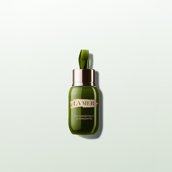 La Mer Bundle:ConcentrateSerum/RevitalizingHydratingSerum/MoisturizingFreshCream - Picture 2 of 10